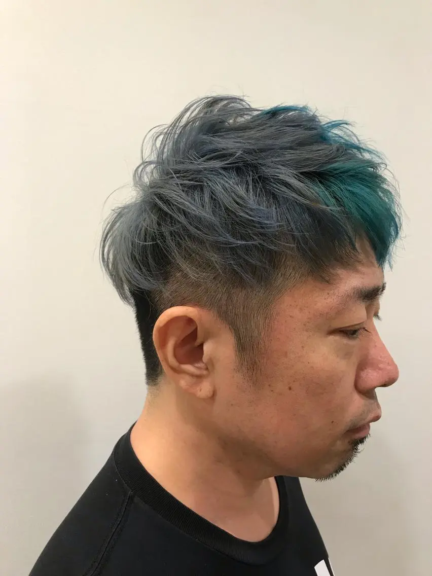 ショート カラー メンズ クロスパーマ松永裕久 似合わせカットのヘアスタイル