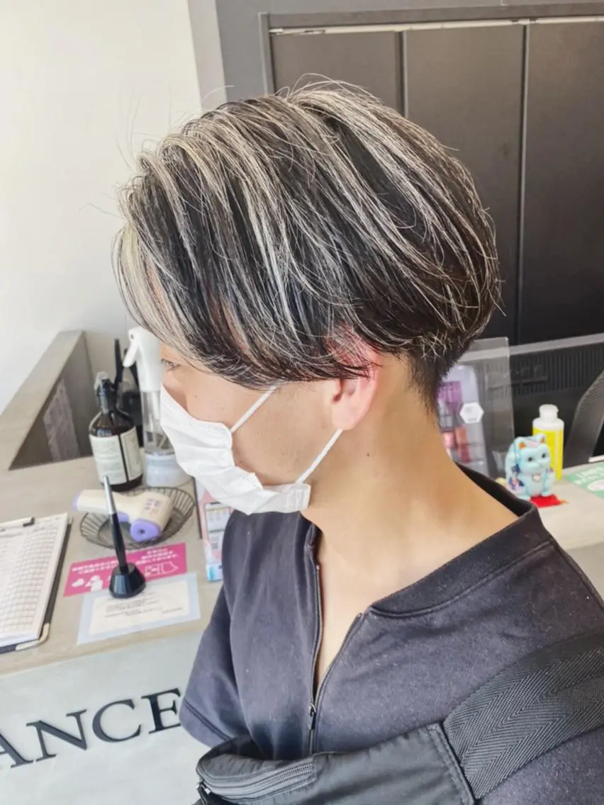 カラー メンズ ショート カット ヘアカラー Men's Lienのヘアスタイル