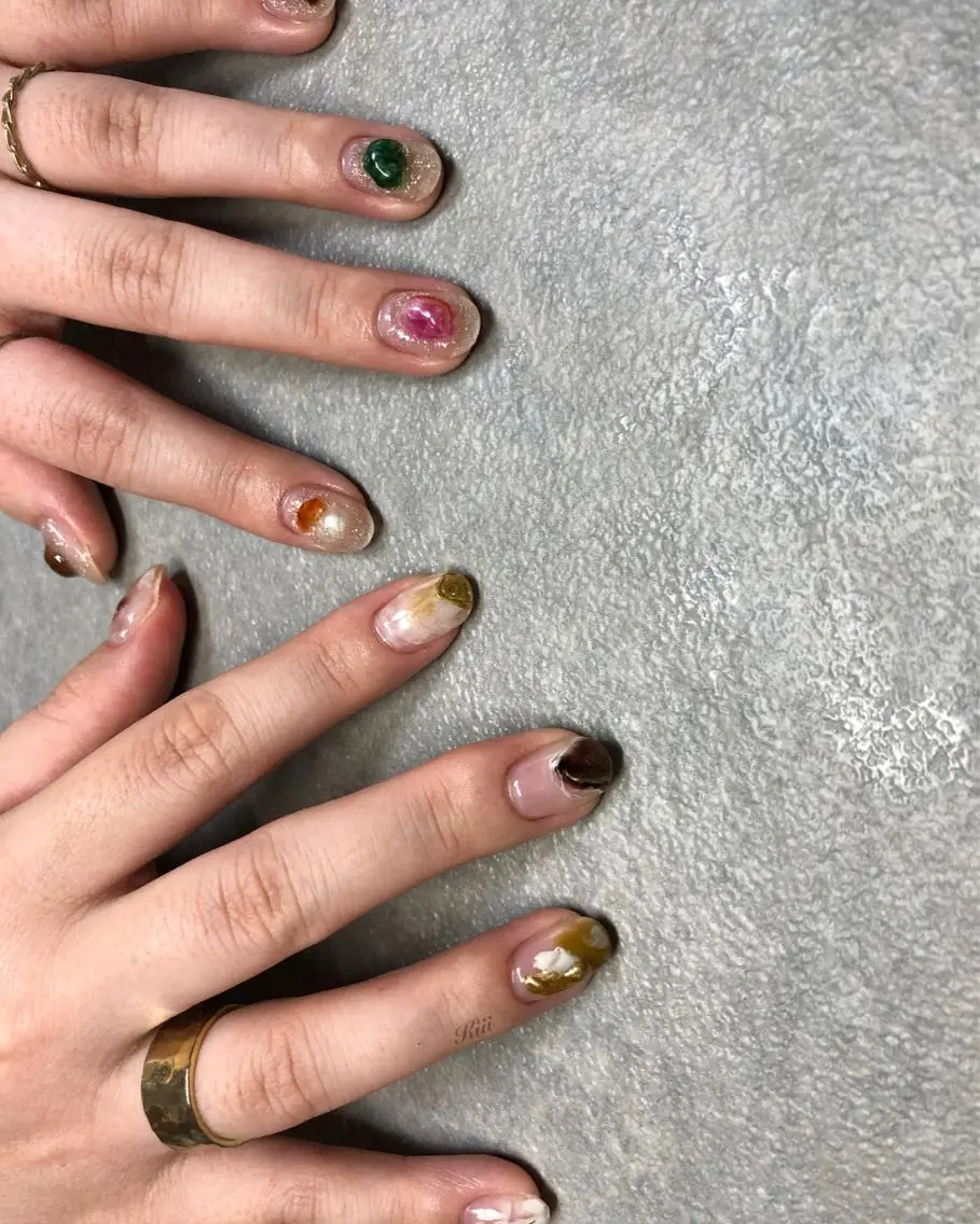 ネイル ぷっくりネイル ハンドネイル フットネイル kiii.__ ✴︎*のネイルデザイン