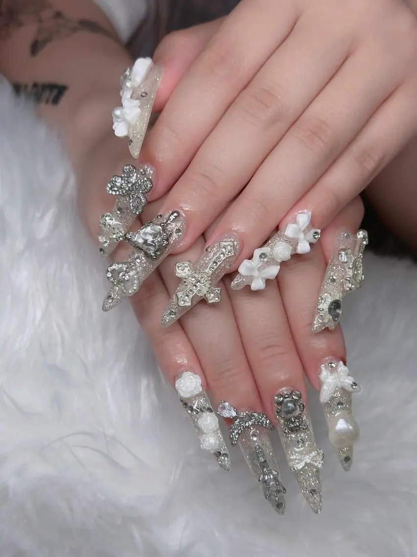 ネイル フレンチネイル ジェルネイル ハロウィン 韓国ネイル マグネットネイル ハンドネイル H.baby Nail Salonのネイルデザイン
