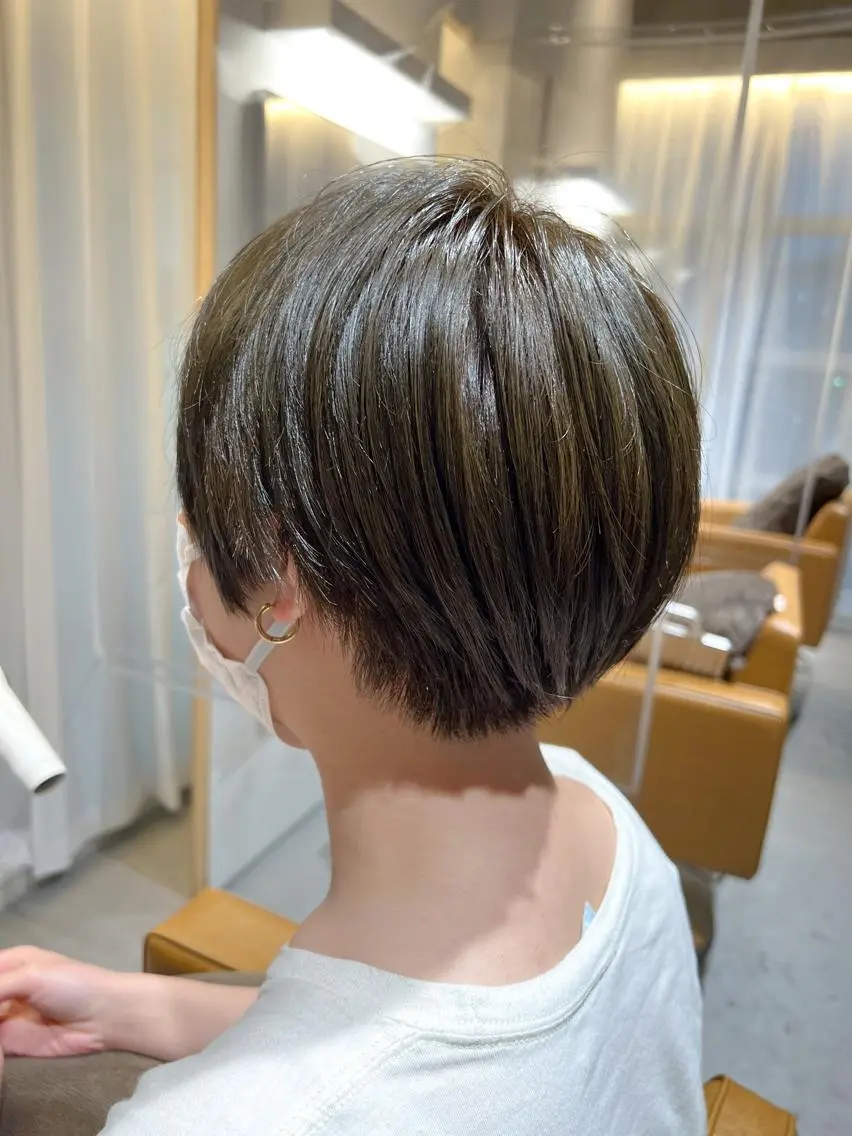 ショート カラー カット ヘアカラー トリートメント 縮毛矯正×艶カラー /中村勇太のヘアスタイル