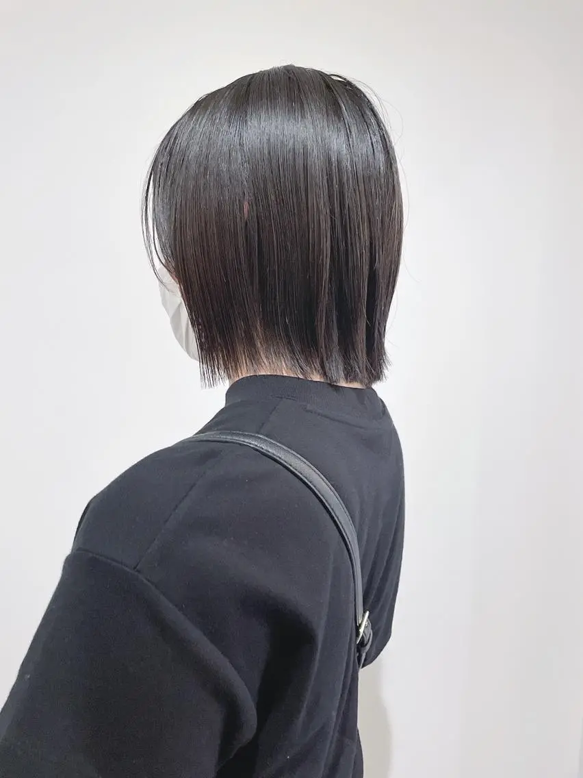 ショート カラー パーマ カット ヘアカラー 縮毛矯正 トリートメント ボブ/縮毛/レイヤー モトナリのヘアスタイル
