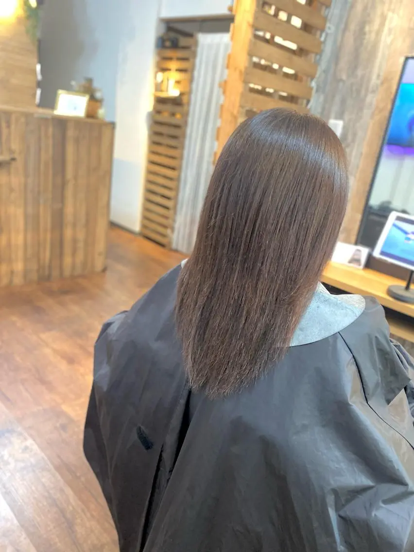 ミディアム カラー Luzir⭐︎ GEN⭐︎のヘアスタイル
