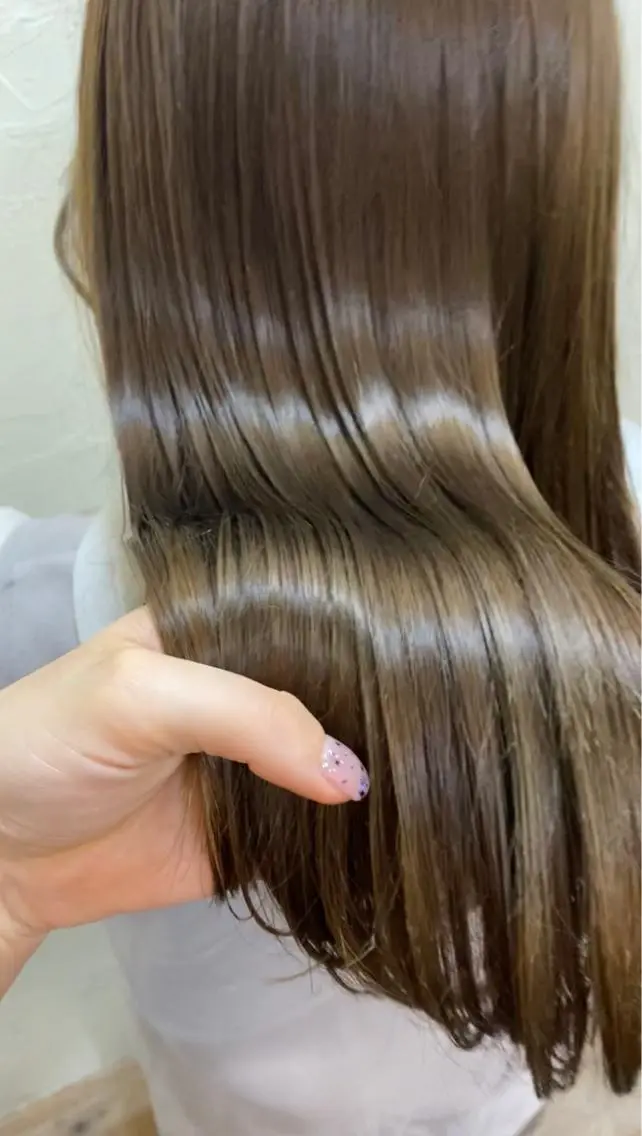 ロング カラー ENIF ヤマグチアツコのヘアスタイル