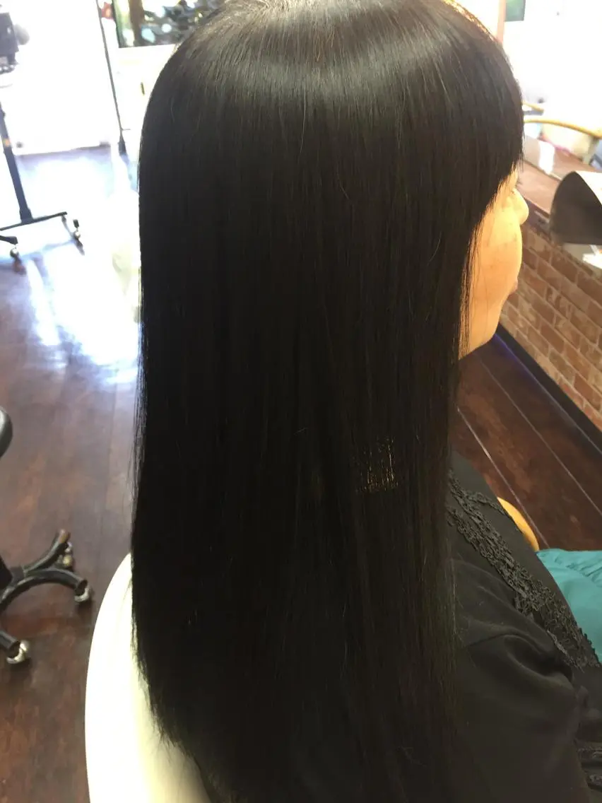 セミロング パーマ 桧山 真のヘアスタイル