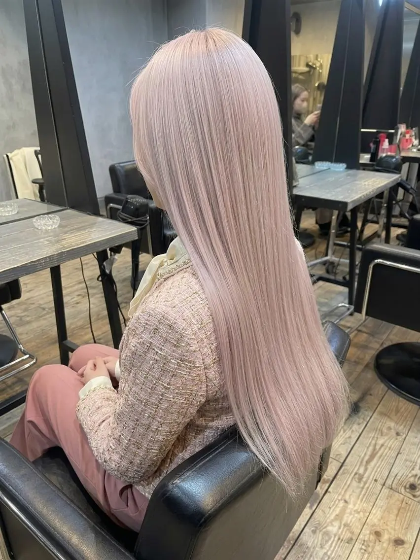 ロング 氏家勝悟深夜営業OK メンズstylistのヘアスタイル