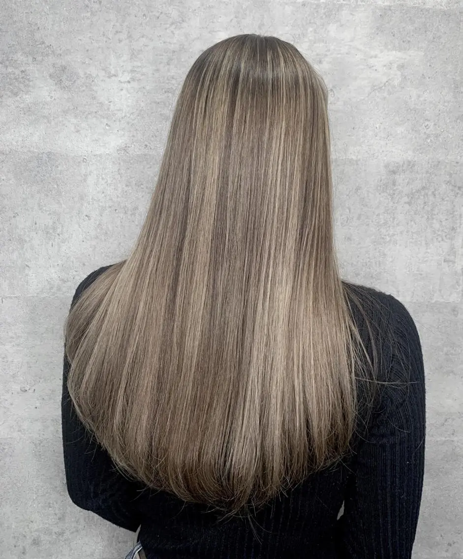 ロング _WHITE 天神店のヘアスタイル