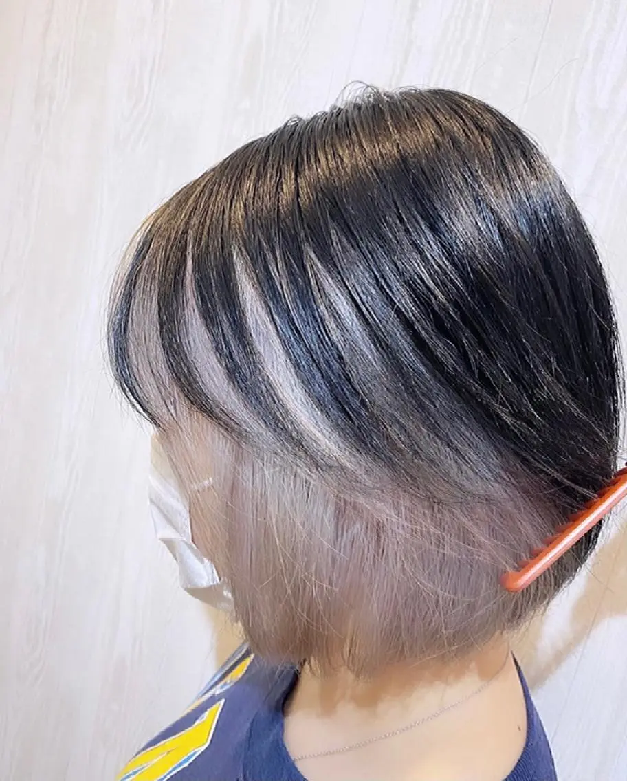 ショート カラー カット ヘアカラー トリートメント TELA HAIR 副代表 岡田のヘアスタイル