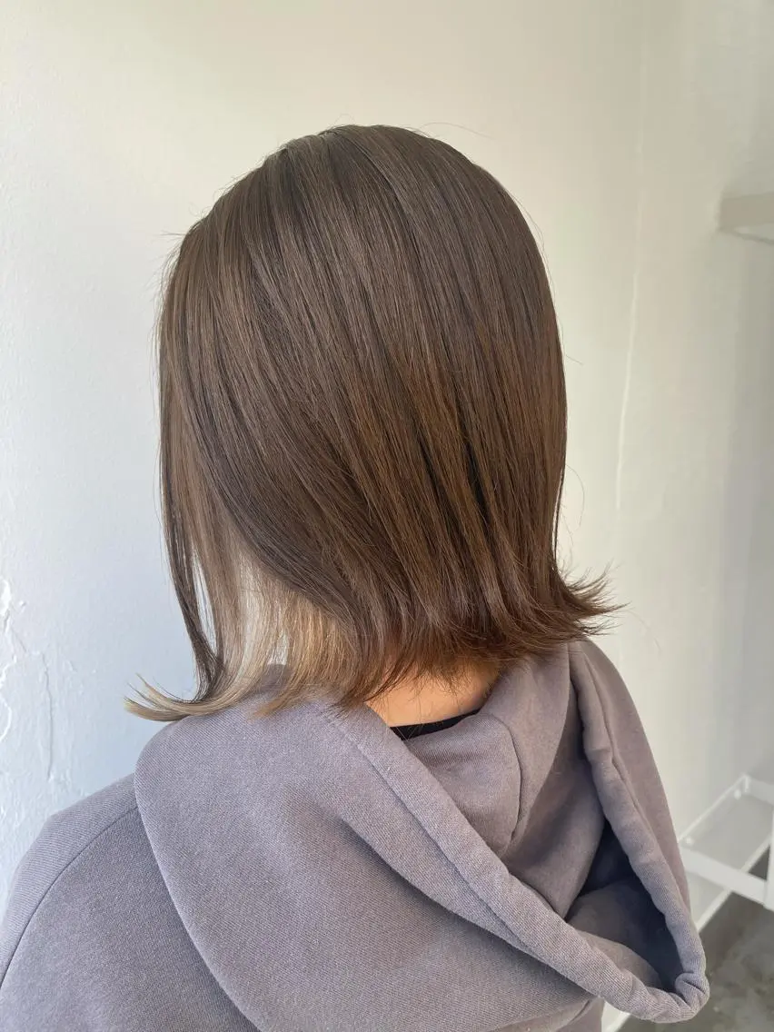 ミディアム カラー アディクシーカラー イルミナカラー トリートメント ヘアカラー トリートメント emi/髪質改善/ 韓国風/艶カラーのヘアスタイル