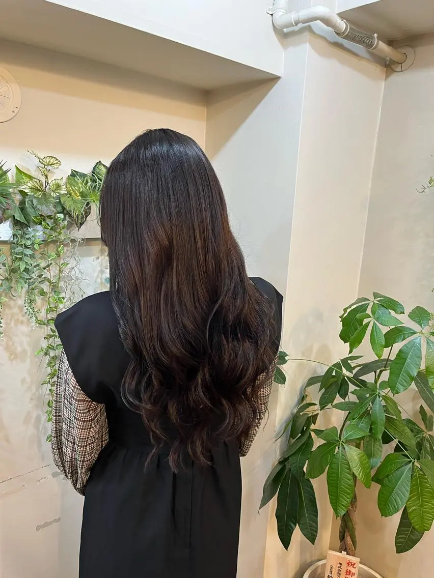 ロング カット ヘアカラー トリートメント ⚪️髪質改善 縮毛 店長 コウ⚪️のヘアスタイル