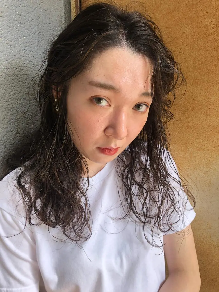 ロング カラー 東 みのりのヘアスタイル
