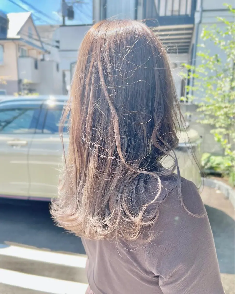 ロング カラー グラデーションカラー グレージュ シルバー シルバーグレージュ ヘアカラー トリートメント 似合わせ×扱いやすさ 特化/澁谷礼一のヘアスタイル