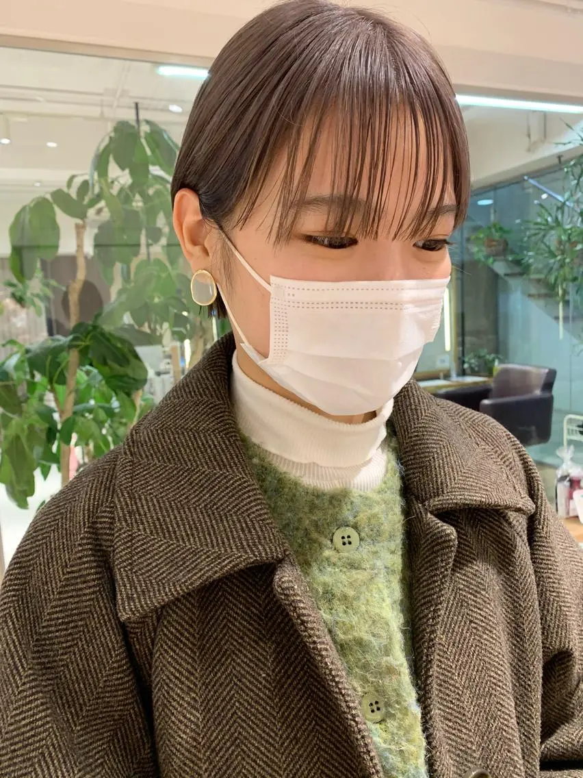 ショート カラー ヘアアレンジ アイブロウ ベージュカラー ブリーチ 🌿ショート🌿 パーマ🌿淳平のヘアスタイル
