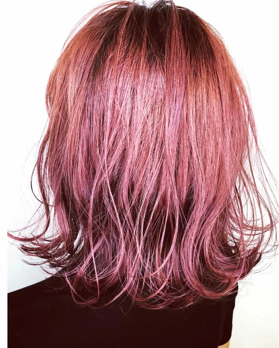 ミディアム カラー ピンクカラー メンズヘア特化 崎田 成人のヘアスタイル