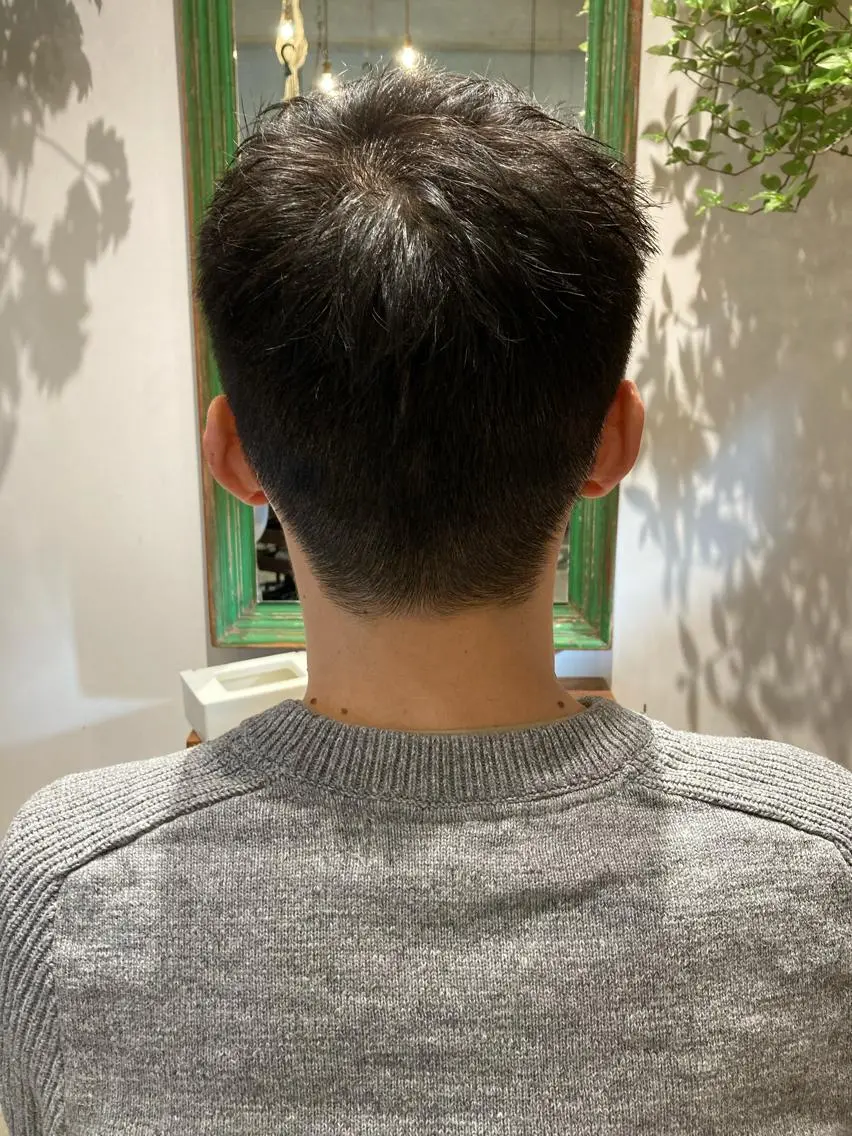メンズ 刈り上げ 大方 いくみのヘアスタイル