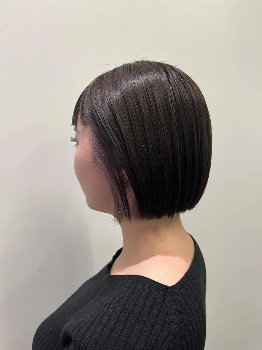 ショート カラー イヤリングカラー ボブ ✨透明感カラー✨ 🦖佐々木未来🦕のヘアスタイル