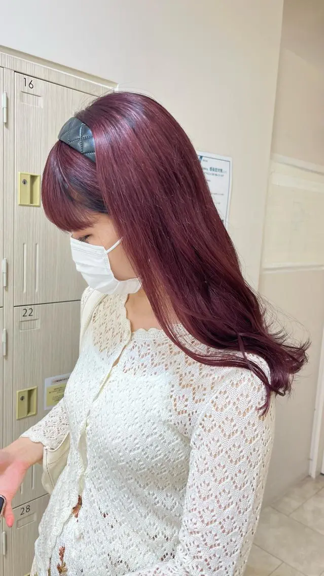 ミディアム カラー カット ヘアカラー トリートメント 暖色専門美容師🎀 お客様満足度◎のヘアスタイル