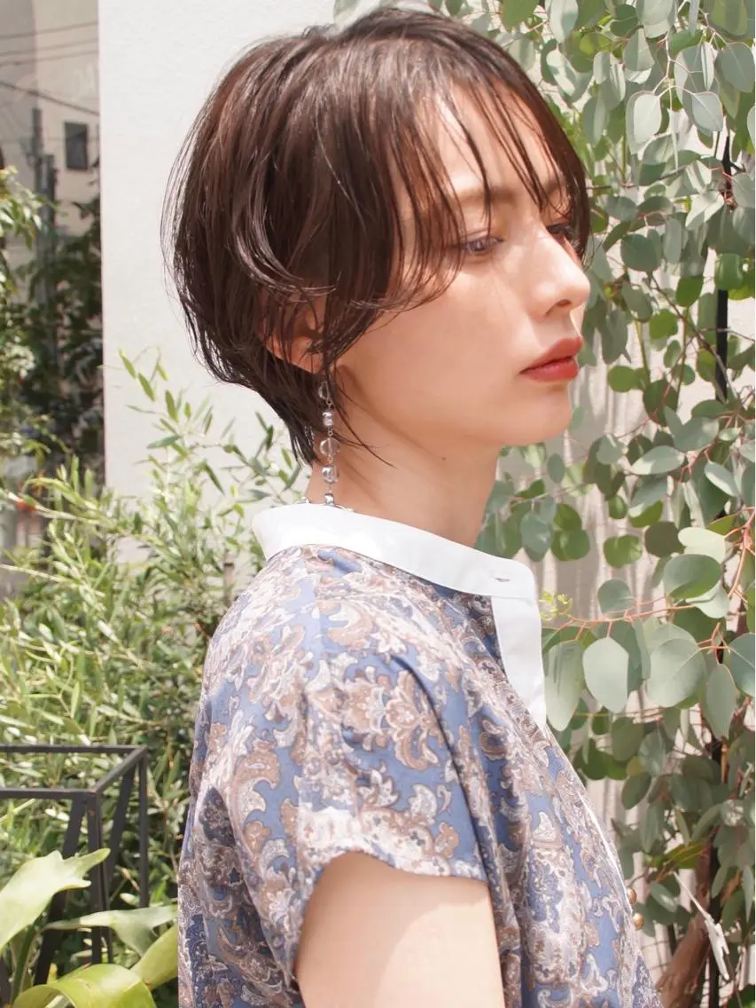 ショート アッシュ 外国人風カラー ハイライト 髪質改善 韓国風ヘア カット ヘアカラー トリートメント Lino by hoNuaのヘアスタイル
