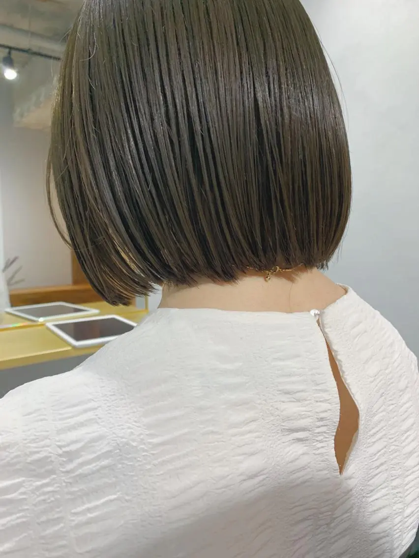 ミディアム カラー カット ヘアカラー トリートメント ボブパーマコテ巻き風 パーマNo1深江秀平のヘアスタイル
