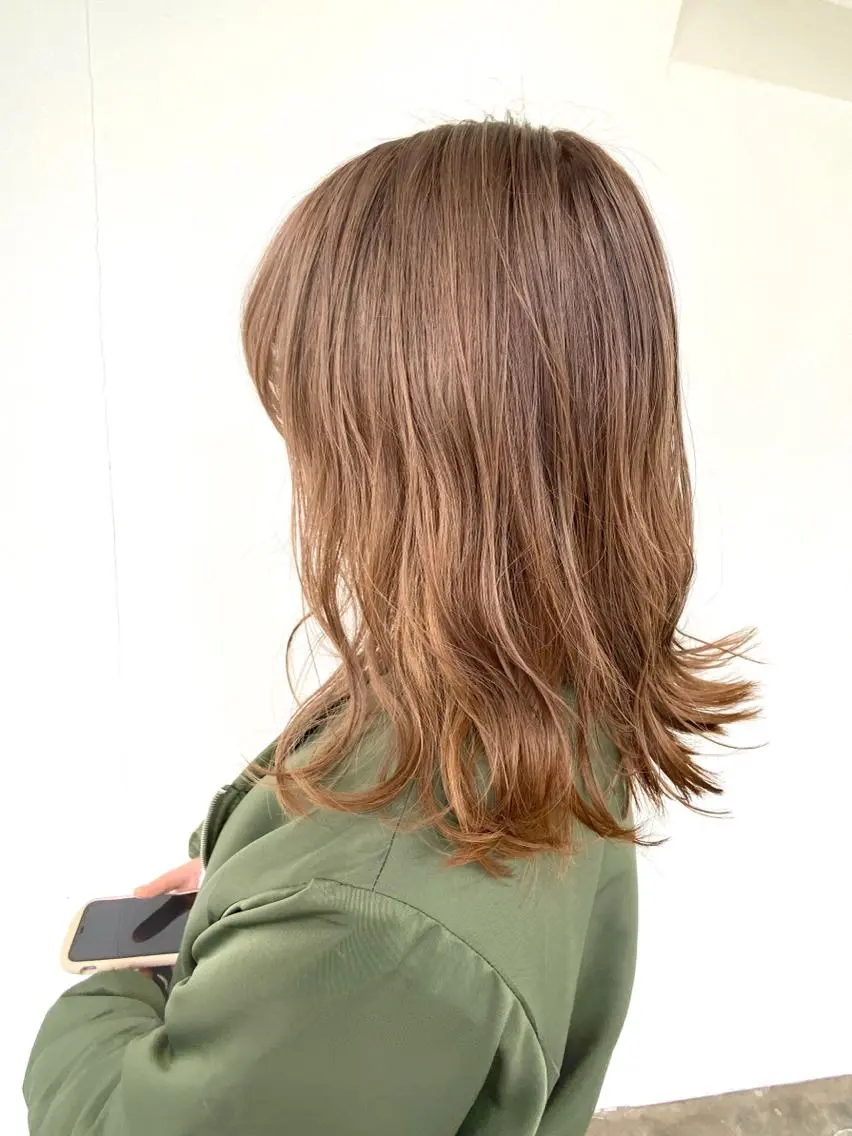 ミディアム カラー ブリーチ ヘアカラー 東條 克義のヘアスタイル
