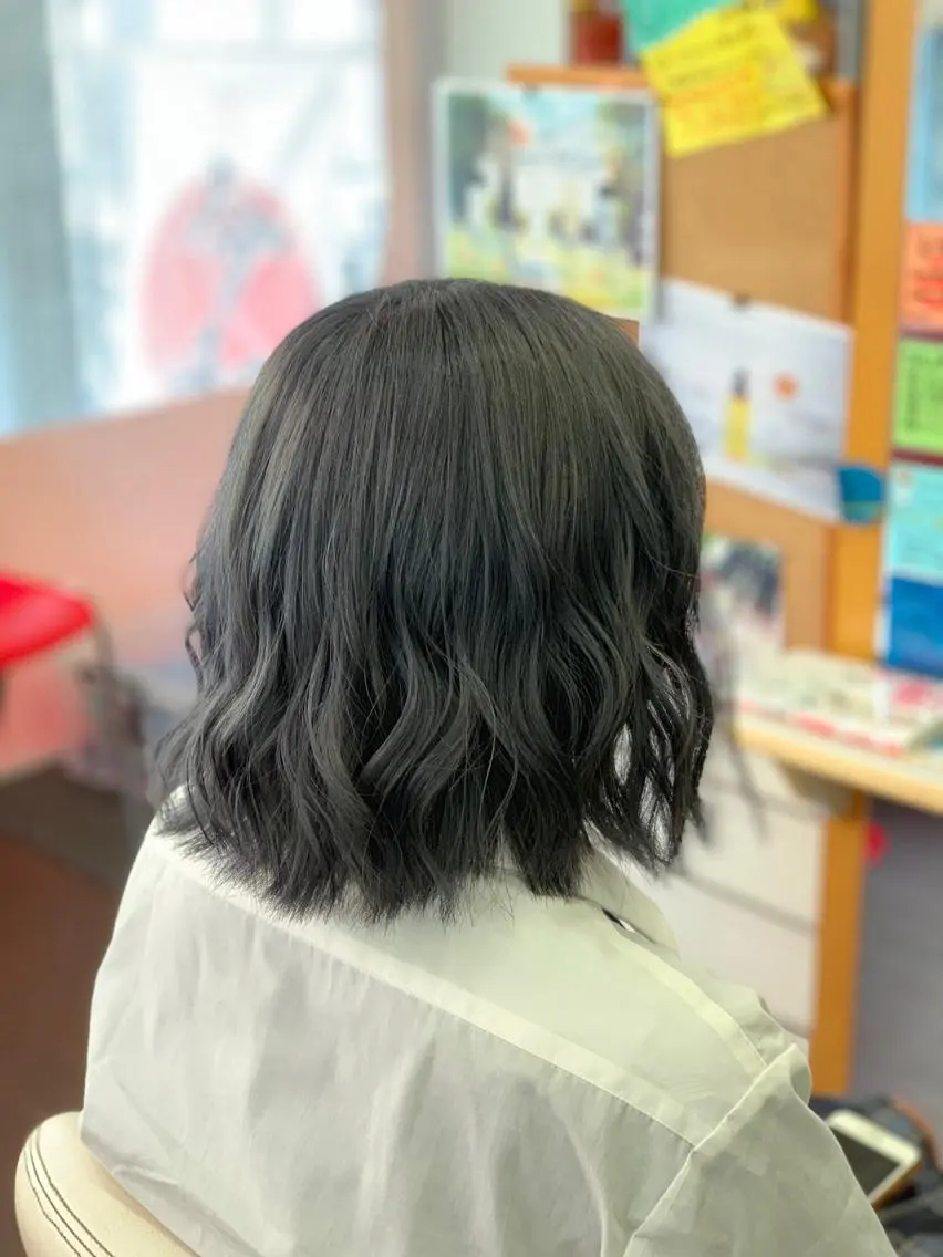 ミディアム ヘアカラー たけい ゆうきのヘアスタイル