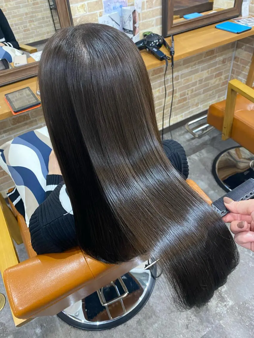 ロング 美髪ヘア 🤍erikaのヘアスタイル