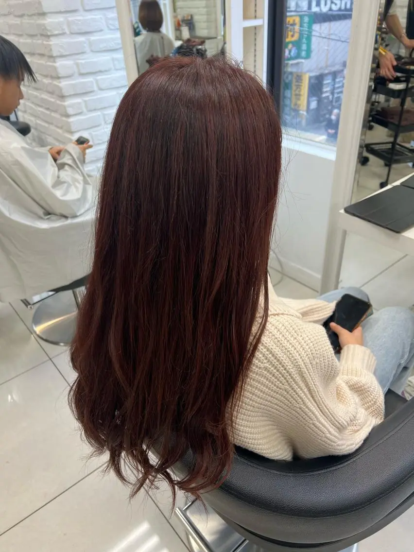 ロング カラー ブリーチ ブラウンカラー ブリーチなしカラー レッドカラー レッドブラウン カット ヘアカラー 【暖色カラー特化】 中山由梨のヘアスタイル