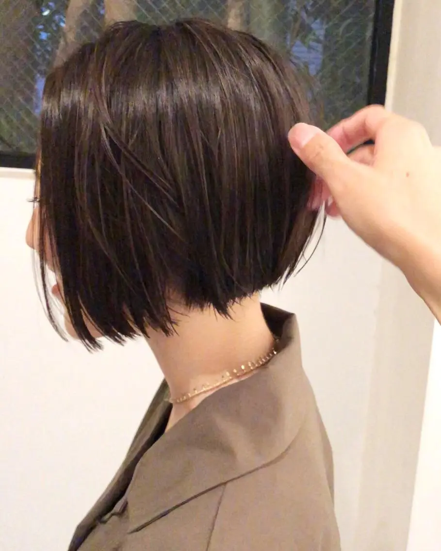 ショート カラー カット すきバサミを使わない カット✂️✨郡司泰之のヘアスタイル