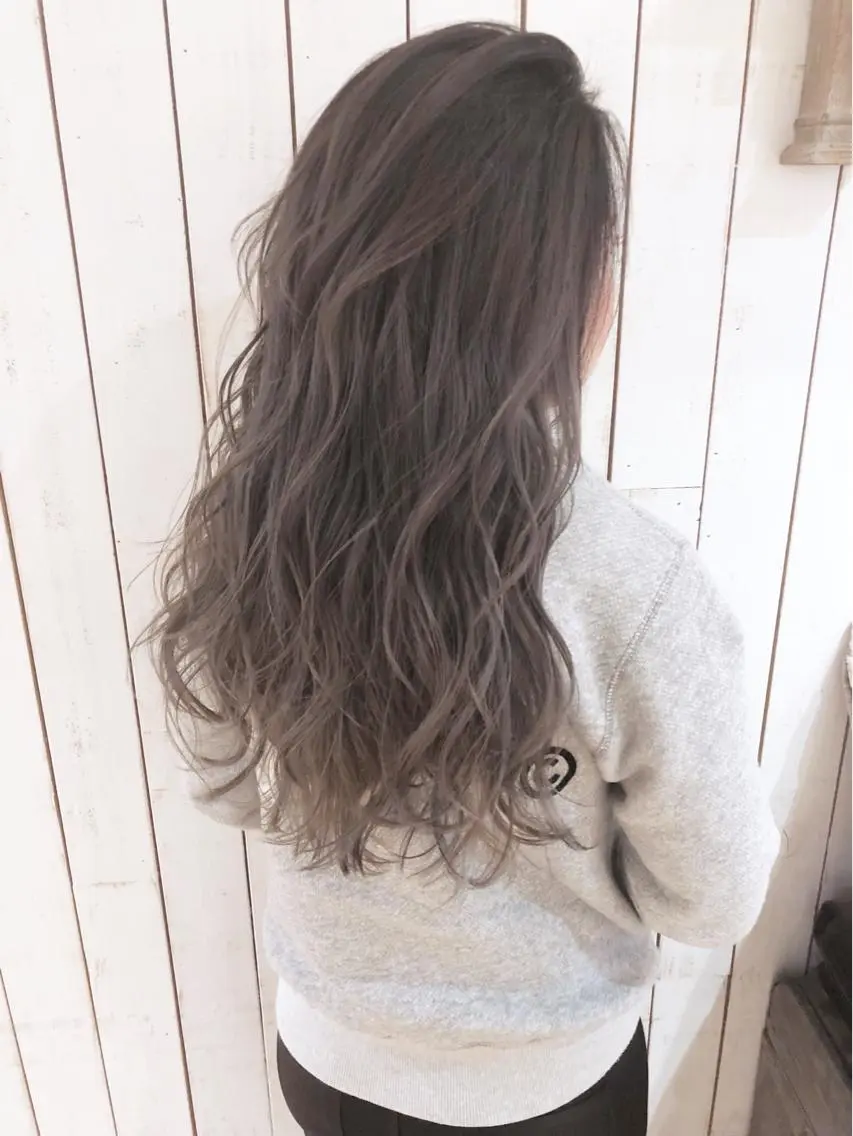 ロング Noe心斎橋 堀田 朋宏のヘアスタイル