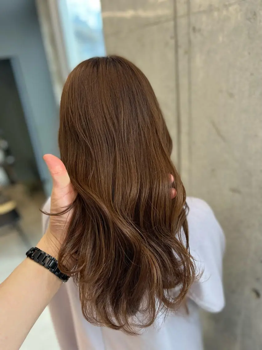 ロング アッシュ レイヤーカット カット ヘアカラー トリートメント 誰より丁寧なカット/ 小林輝/レイヤーのヘアスタイル