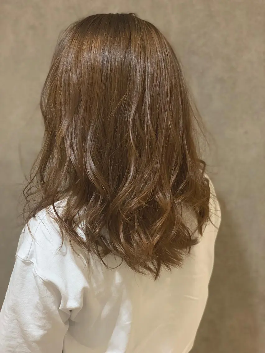 ミディアム カラー ショート／透明感 カラー加治竜汰💡のヘアスタイル