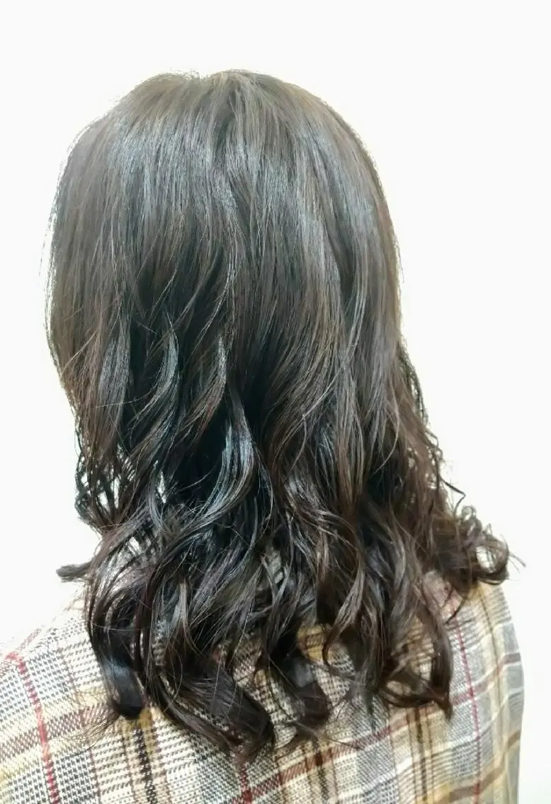 カラー パーマ ミディアム 狩野 歩のヘアスタイル