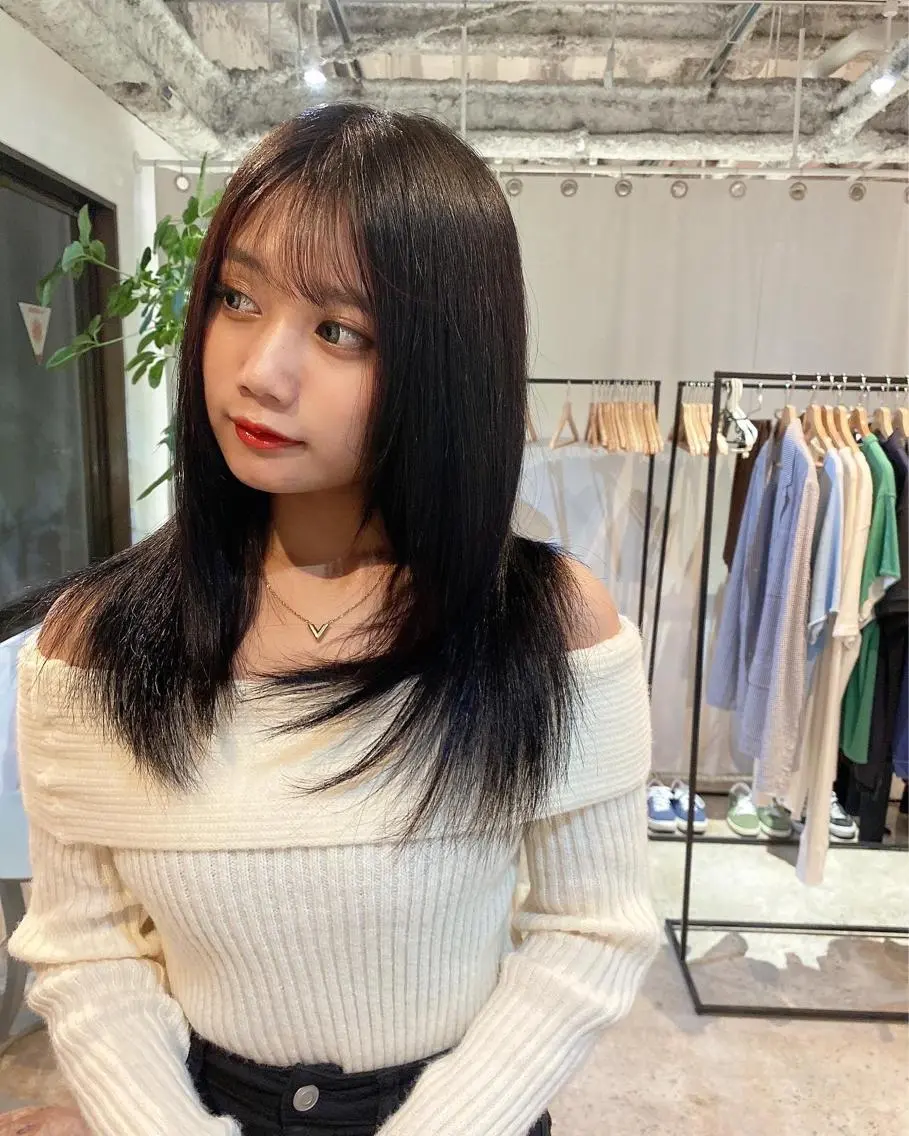 セミロング カラー レイヤーカット ♡レイヤーカット れお♡のヘアスタイル