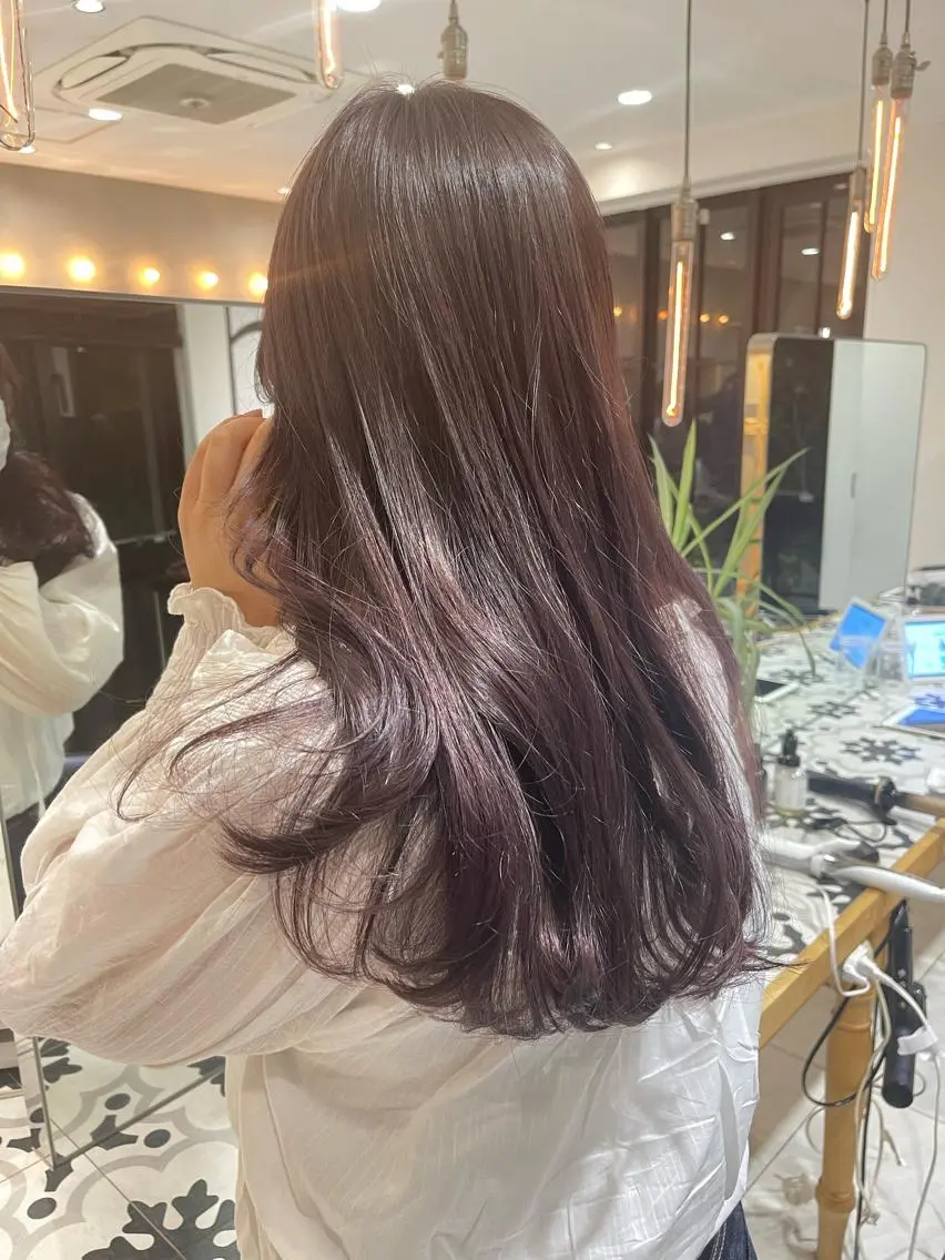 ロング カラー ラベンダーカラー ヘアカラー トリートメント ヘッドスパ 透明感/レイヤー スタイル🤎mamiのヘアスタイル
