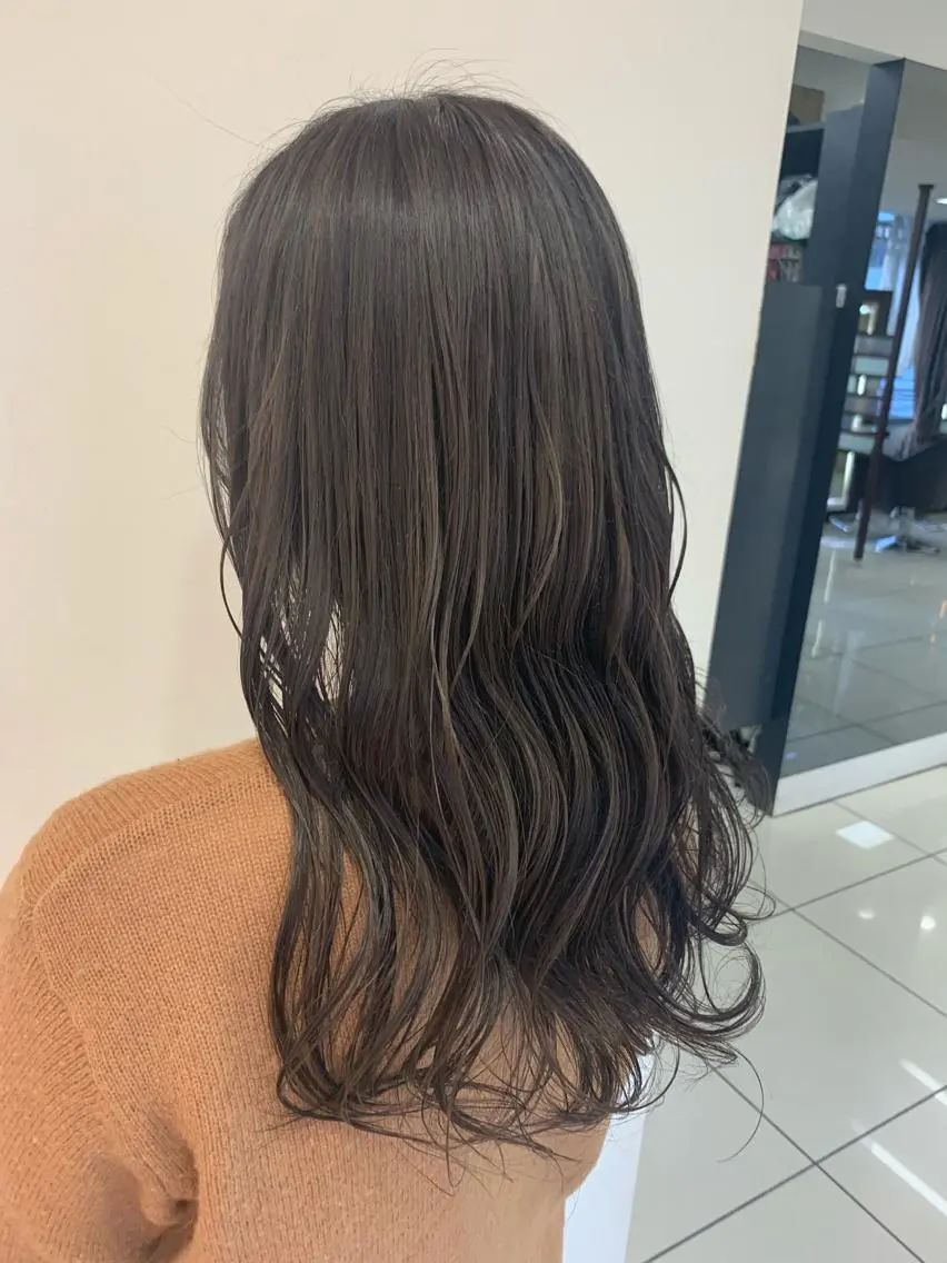 ロング 羽エクステ🪽 🤍まき🤍のヘアスタイル