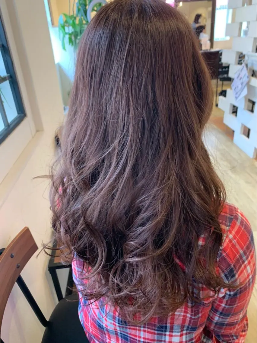 ロング chill out 南塚口本店のヘアスタイル