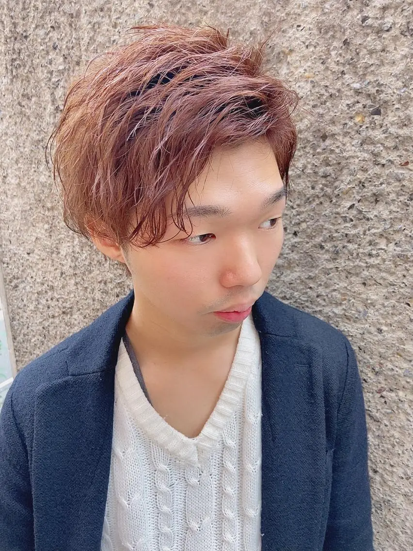 ショート カラー パーマ ヘアアレンジ メンズ メンズブリーチ ブリーチ ブリーチなしカラー オレンジ カット ヘアカラー ちこ .のヘアスタイル