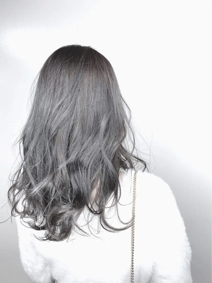カラー 伊藤 舜斗のヘアスタイル