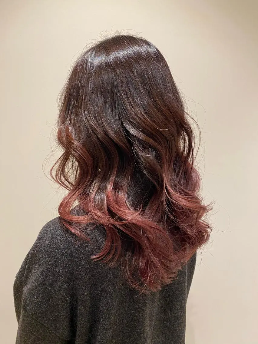 セミロング カラー ブリーチ グラデーションカラー ピンクカラー ローズカラー カット ヘアカラー トリートメント 艶髪🌿美髪 大塚礼乃【西荻窪】のヘアスタイル