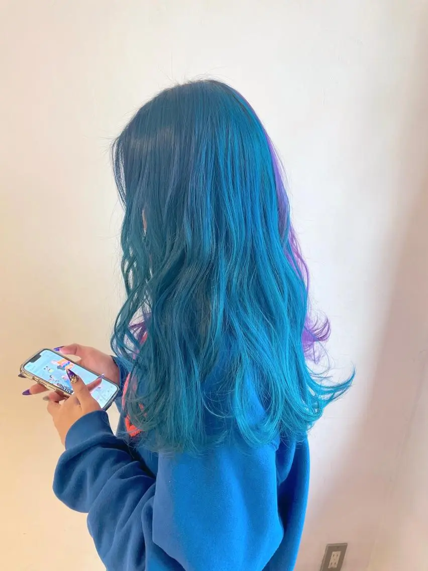 ロング カラー バレイヤージュ ブリーチ ブルーカラー ケアブリーチ ダブルカラー ヘアカラー トリートメント ブリーチの神 KYONのその他イメージ