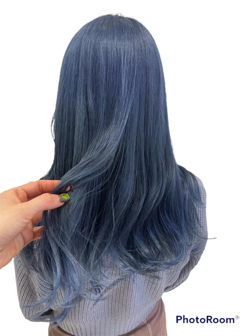 セミロング カラー ブルーカラー 新宿駅近♡個室 ♡関口三都季🌜のヘアスタイル