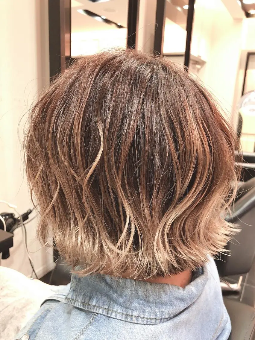 ショート カラー ヘアアレンジ 切りっぱなしボブ バレイヤージュ ハイライトカラー ボブ ハイライト カット ヘアカラー ✨髪質改善＆ボブ✨ 近藤 凌のヘアスタイル