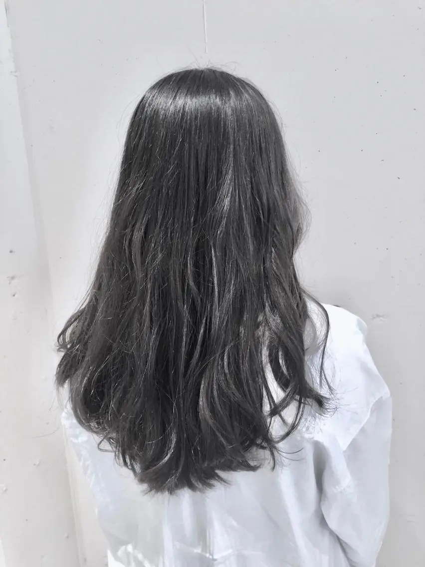 セミロング カラー パーマ ヘアアレンジ バレイヤージュ ベージュカラー ブリーチ 透明感カラー グラデーションカラー 【ツヤ髪美容師】 ツダケイスケのヘアスタイル