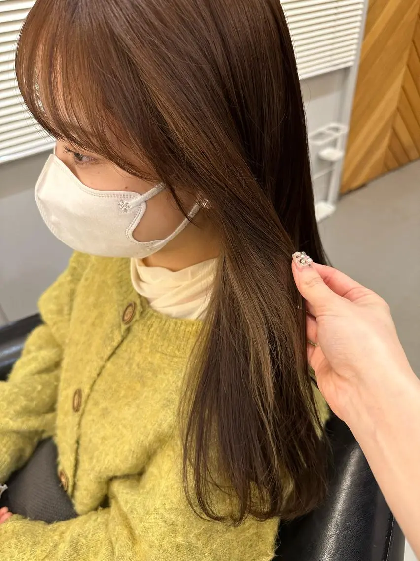 カラー 加藤 利奈のヘアスタイル