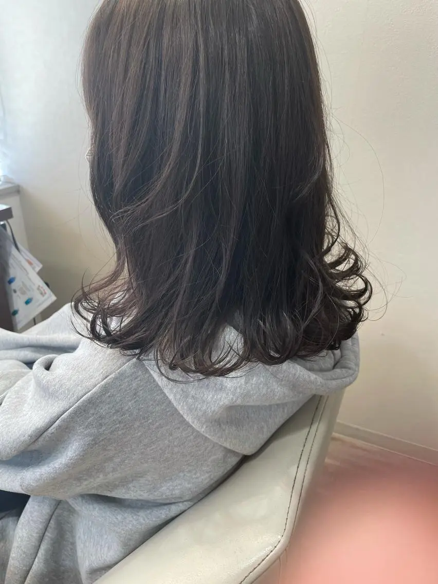 セミロング カラー あらい まさえのヘアスタイル