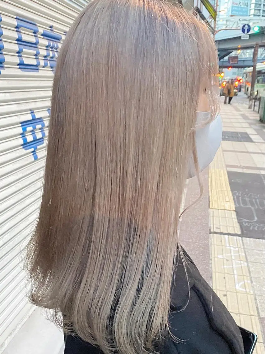セミロング カラー ブリーチ ダブルカラー グレージュ ハイトーンカラー イルミナカラー ヘアカラー トリートメント 🧡色落ちまで2度 楽しめる🧡ヨシキのヘアスタイル