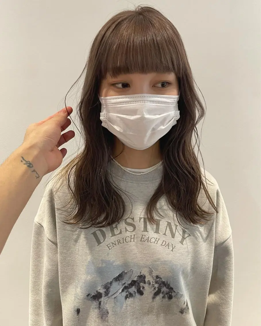 セミロング カラー 🟧オシャレ女子多数 アツシ🟧のヘアスタイル