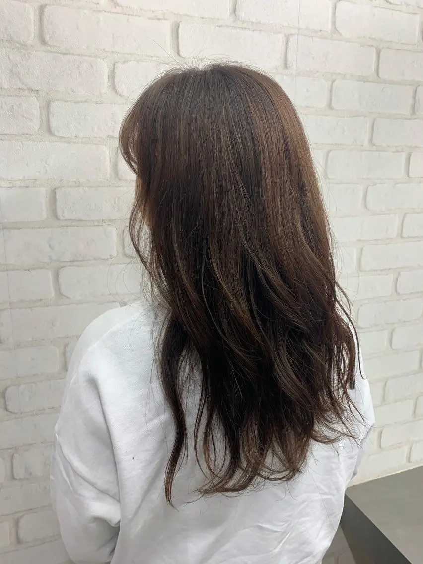カラー ブリーチカラー🫧 森　凪沙のヘアスタイル