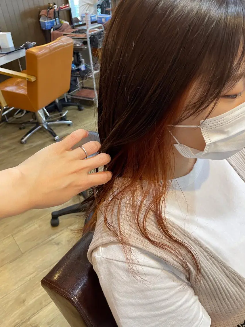 カラー インナーカラー オレンジ 松田 類生のヘアスタイル