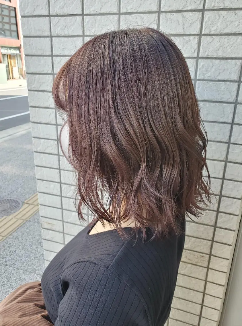 ミディアム カラー ブリーチ ブリーチなしカラー ピンクカラー 堀 凌紀のヘアスタイル
